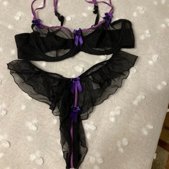 delicates Other - Delicates Lace Bra 38B & Thong L  Set